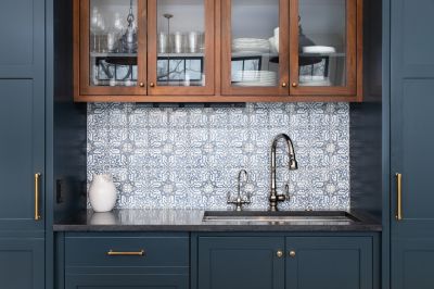 Elegant Backsplash Designs